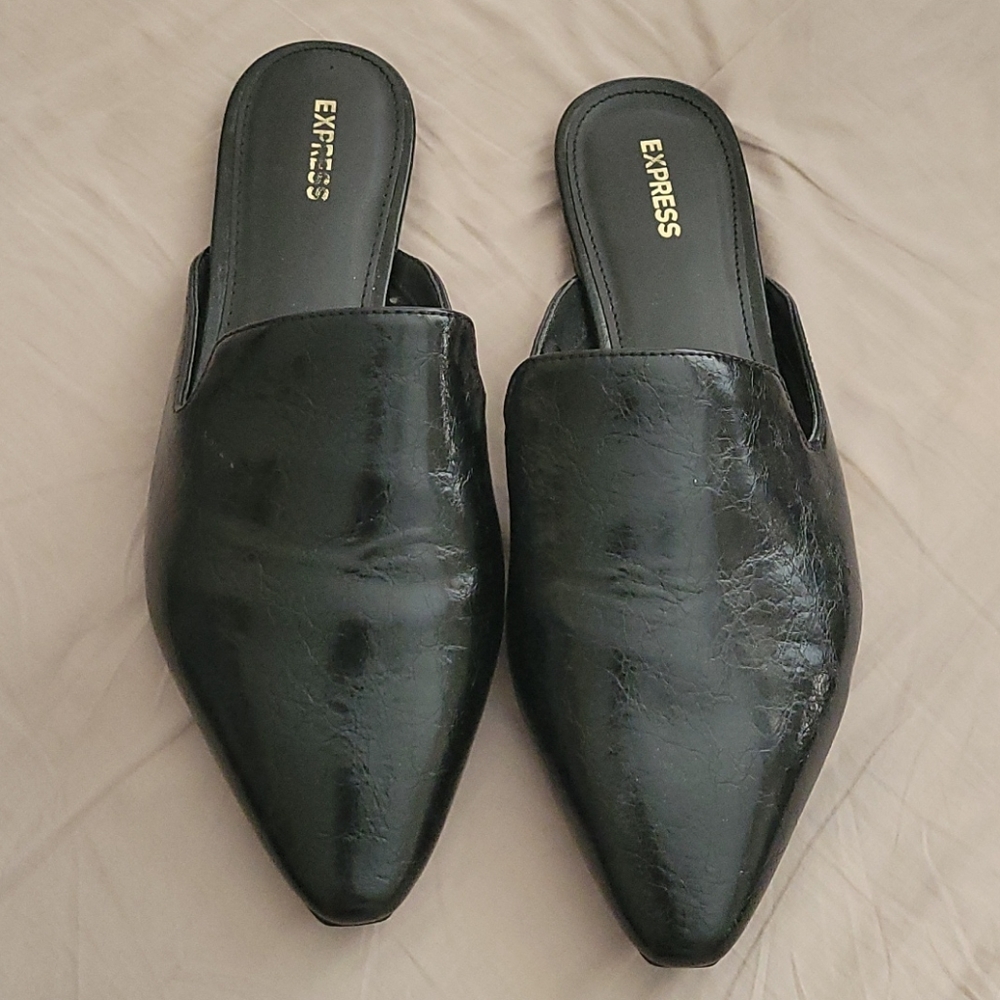 Express black slides